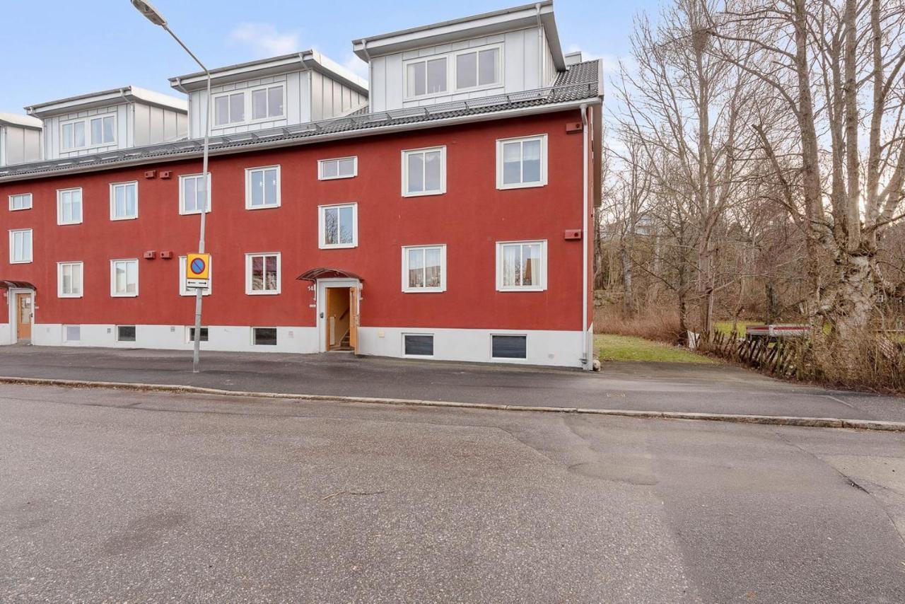 1 Rums-Laegenheter, Gangavstand Till Stroemstads Centrum Eksteriør billede